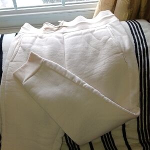 LAST CALL!!🐻Bearpaw Cream Fleece-Lined Lounge PantsBear